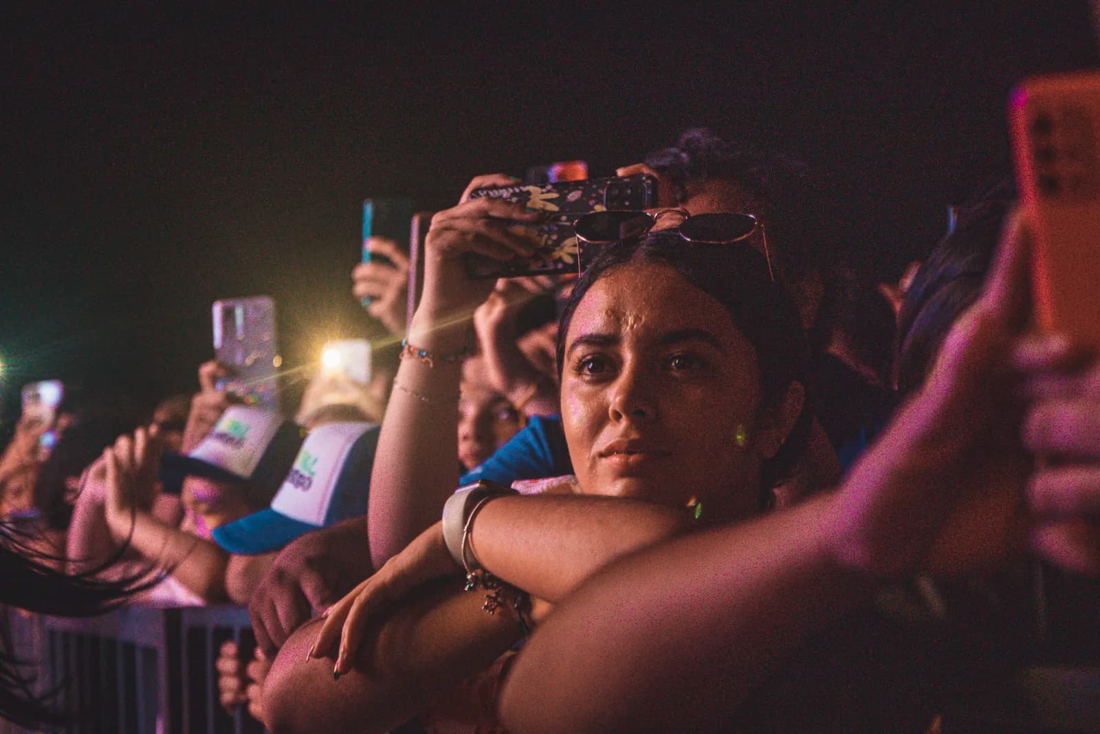 Zion y Lennox ponen Progreso Yucatán a Bailar, foto 5 de 11