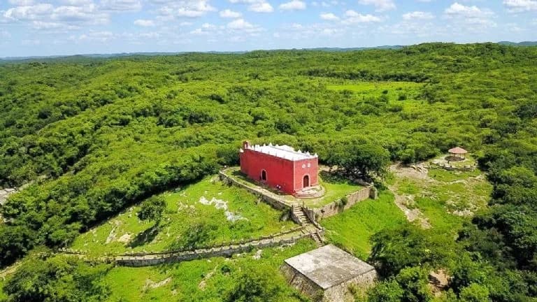 Descubre los Encantos de los Nuevos Pueblos Mágicos de Yucatán en México, foto 1 de 3