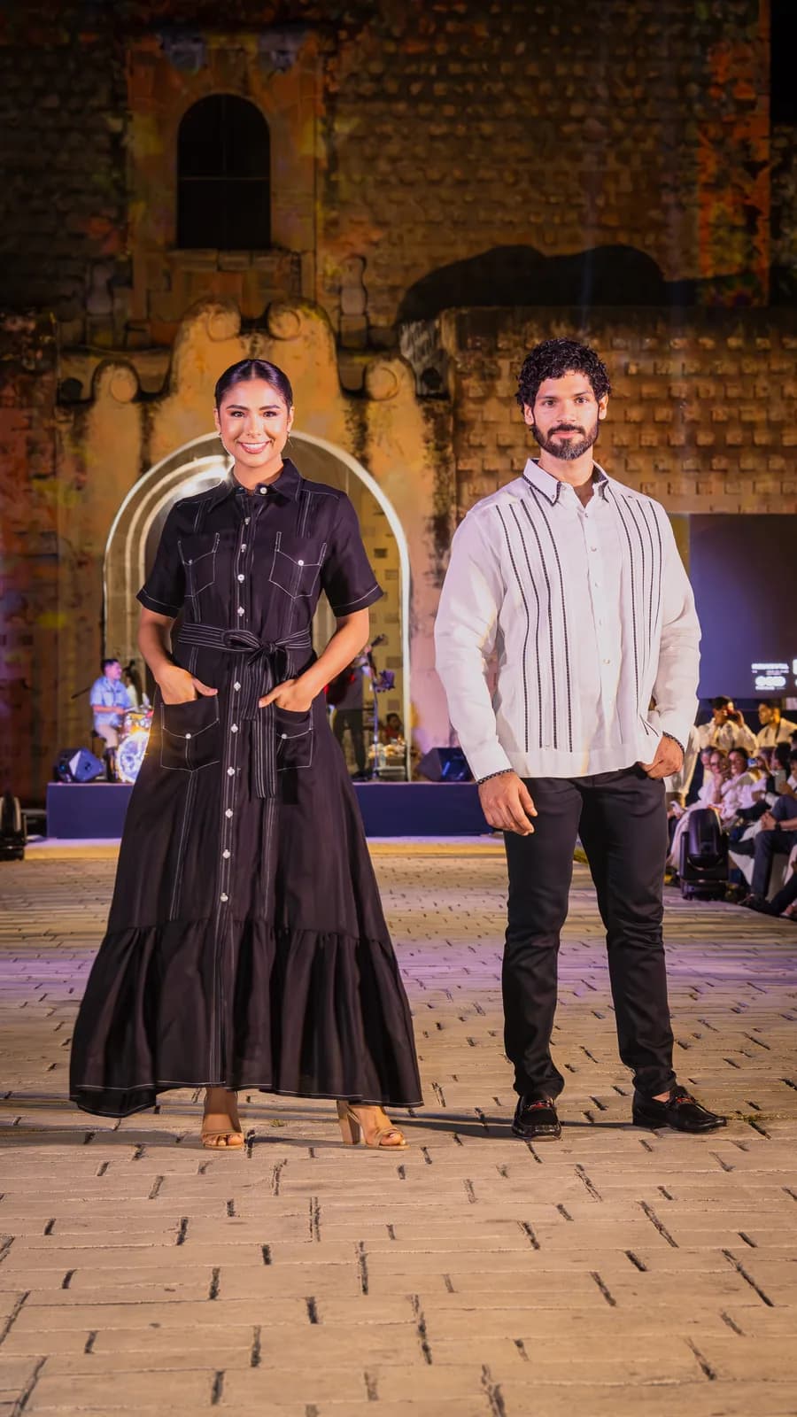 La Pasarela de la 12ª Edición del Día de la Guayabera en Valladolid: Estilo y Cultura Yucateca en su Máxima Expresión, foto 9 de 10