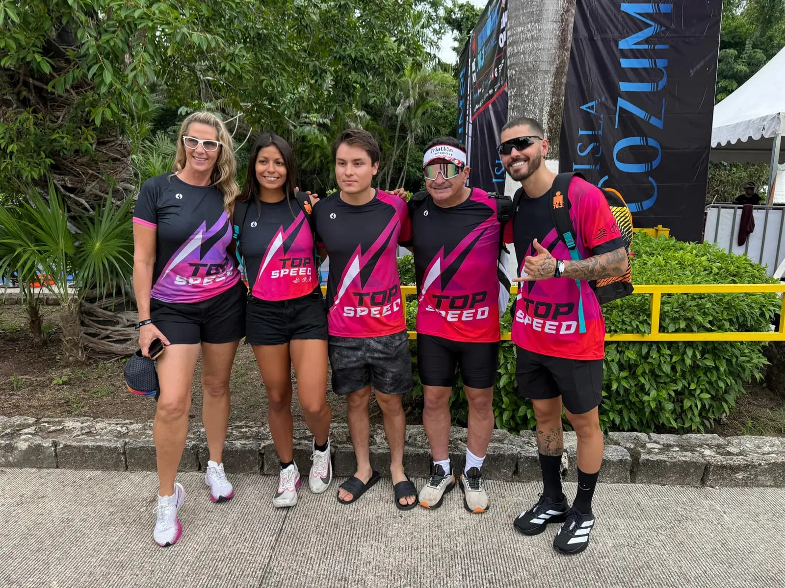 Top Speed presente en el IRONMAN Cozumel 2025, foto 1 de 9