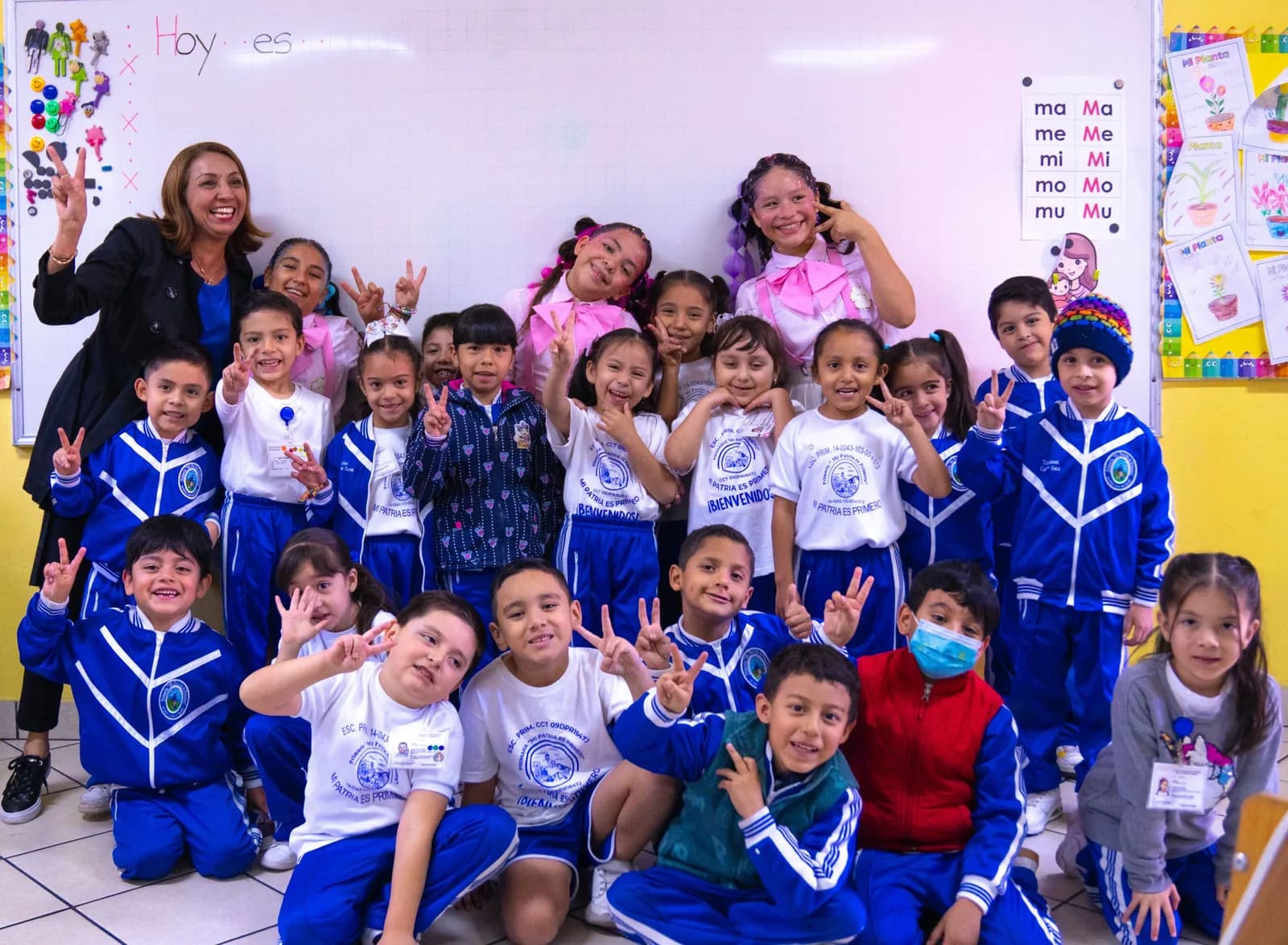 🌟 Karlita y sus Amigas llenan de música, color y alegría las escuelas de la Ciudad de México, foto 4 de 5