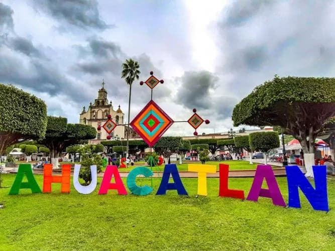 Ahuacatlán, foto 1 de 9