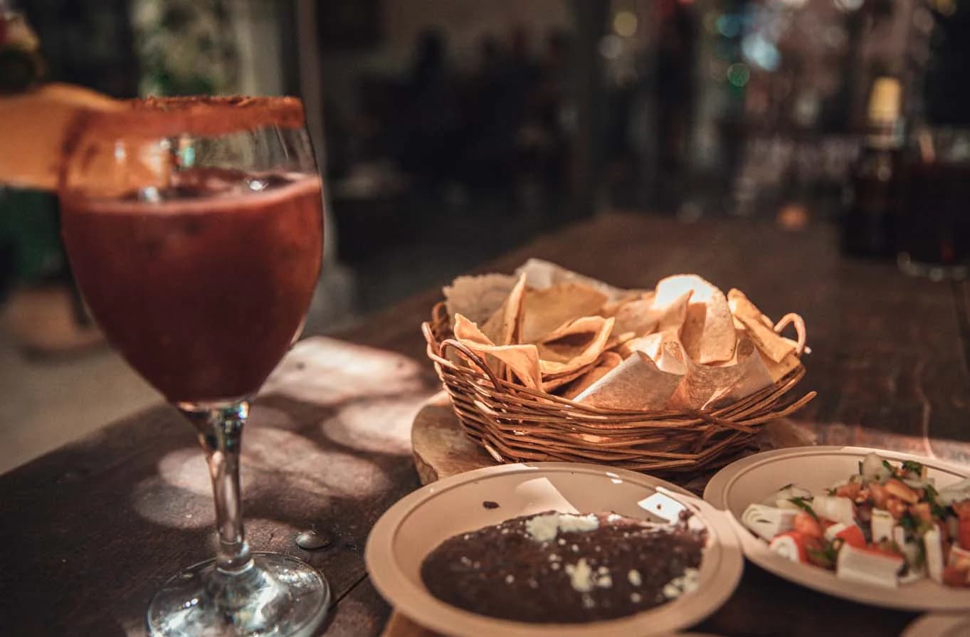 Mezcalería Don Trejo: el rincón donde Valladolid se bebe a sorbos, foto 3 de 6