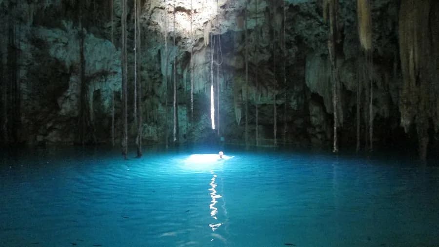 Los Cenotes de Valladolid: puertas al mundo sagrado del agua maya, foto 1 de 6