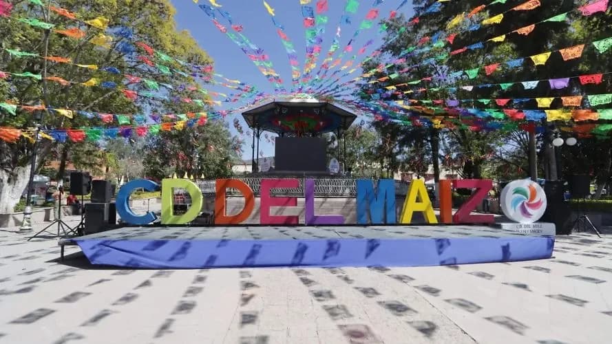 Ciudad del Maíz, foto 2 de 4