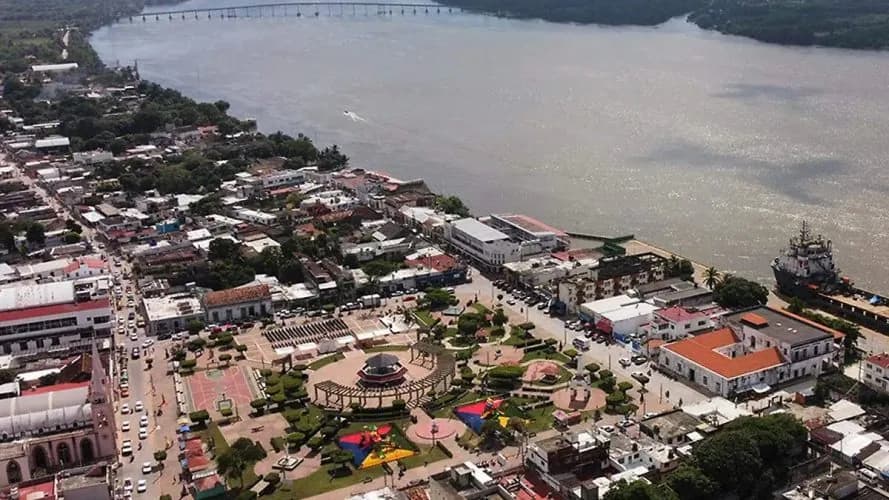 Frontera, foto 3 de 3