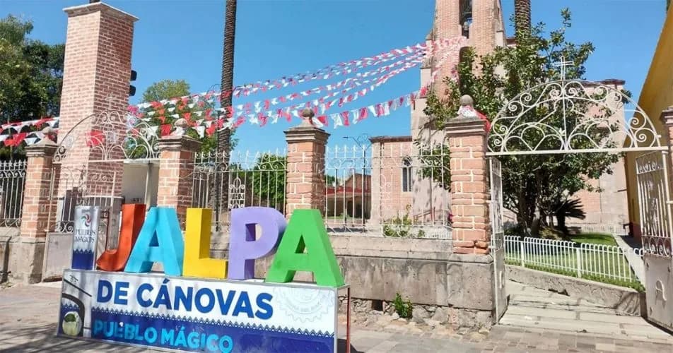 Jalpa de Cánovas, foto 10 de 13