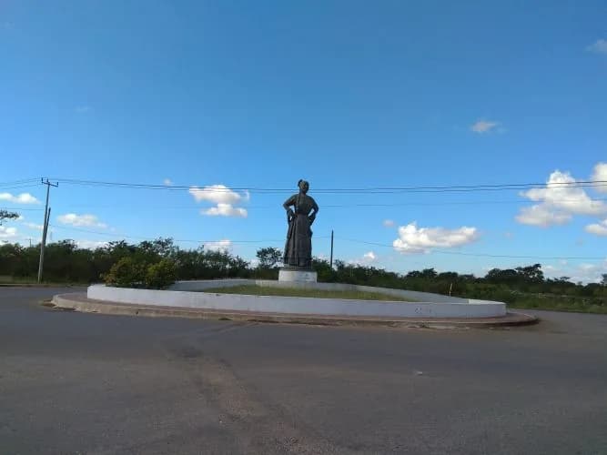 Monumento A La Campechana, foto 2 de 7