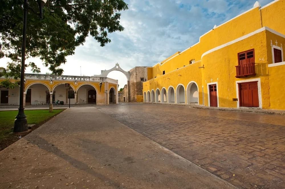Izamal es Mágico de día, foto 4 de 8