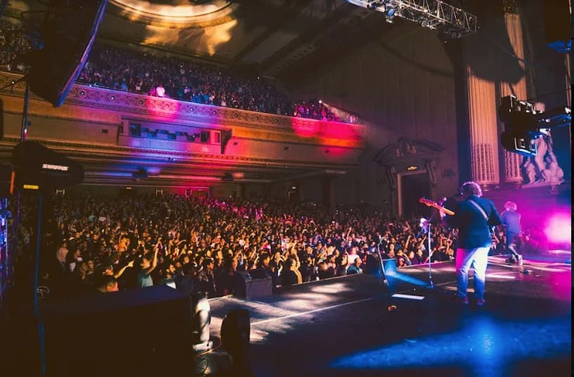 Cuarteto de Nos “Puertas Tour” llega con una noche de rock y emoción, foto 4 de 5