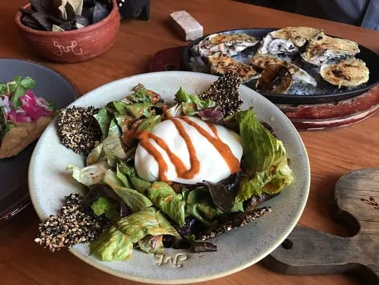 Micaela Mar & Leña, donde el fuego transforma el sabor, foto 4 de 8