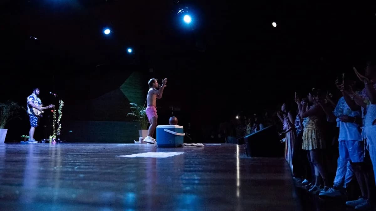 Daaz hizo vibrar el Palacio de la Música, foto 2 de 8