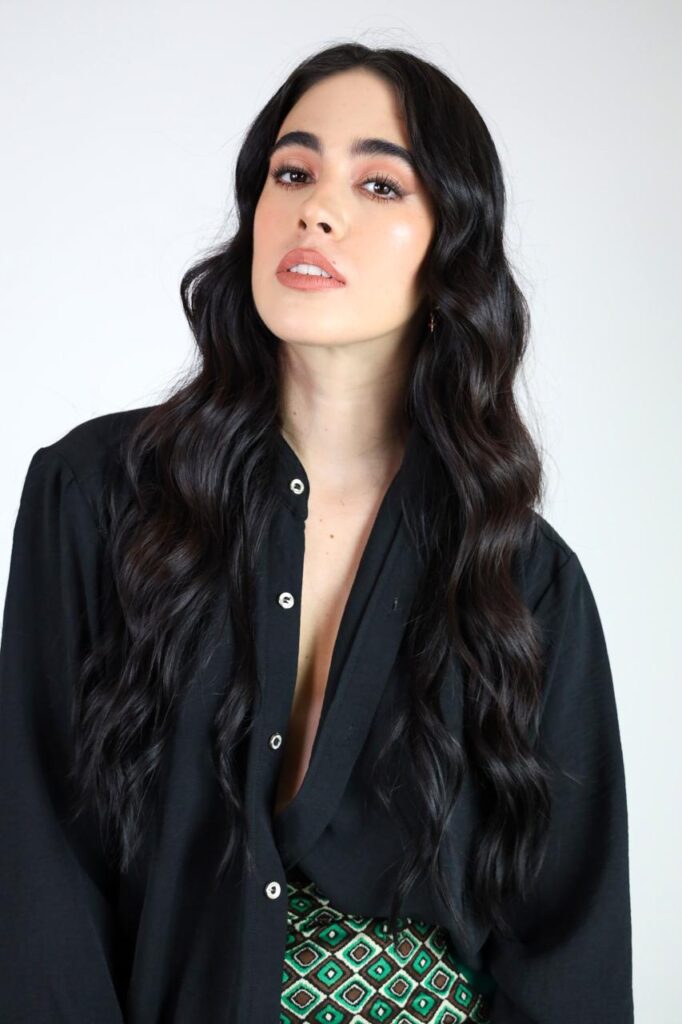 Camisa “Noir Minimal”