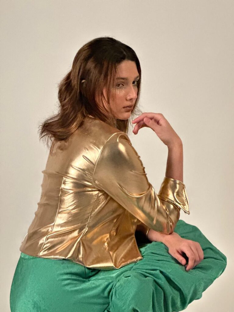 Blazer “Aurora Dorada”