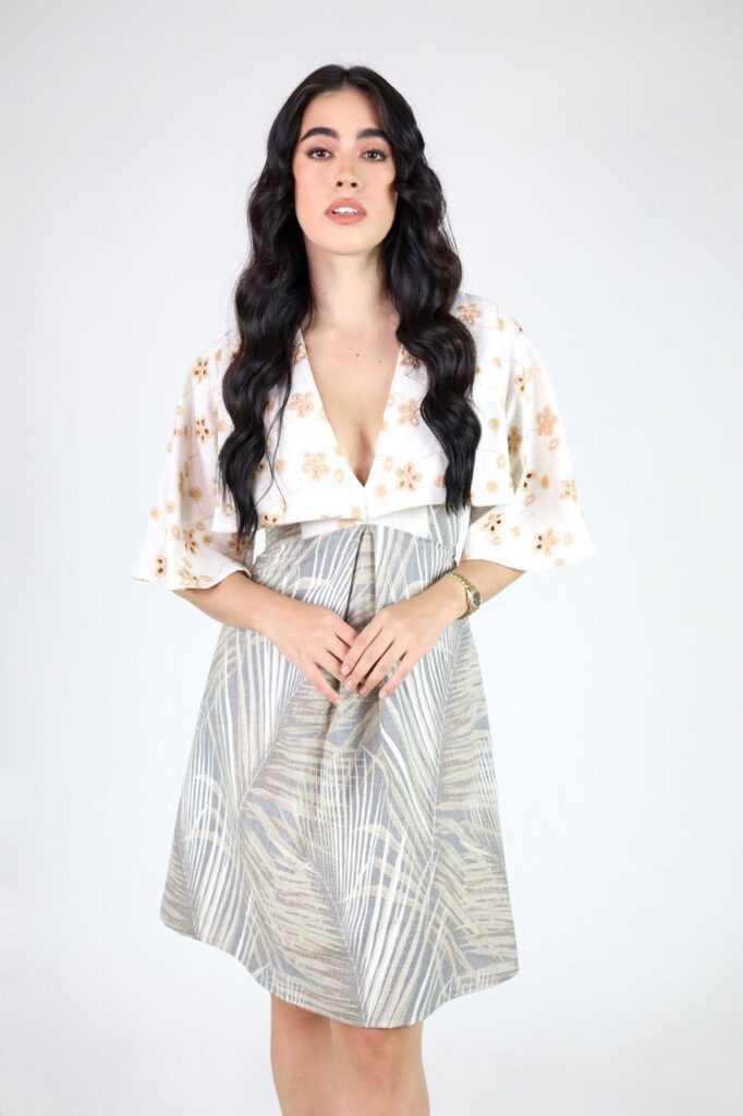 Vestido “Arena y Flor”